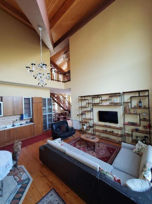 Private Hillside Villa Near Teg Full Privacy Tirana Exteriör bild
